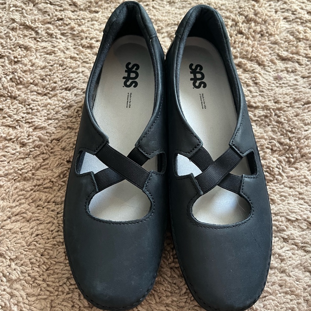SAS Crissy Nero Elegant Black Leather Flats